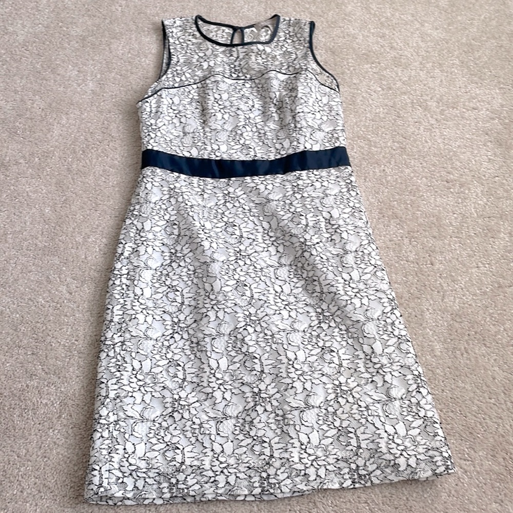 Banana republic lace dress